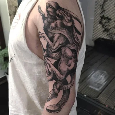 Natassia Wild tattoo 011