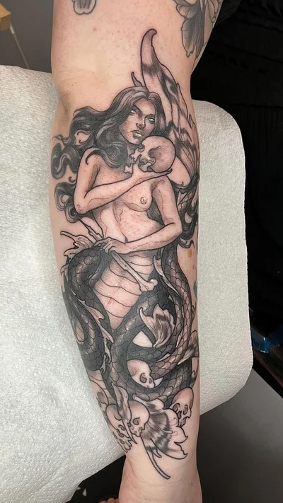 Natassia Wild tattoo 013