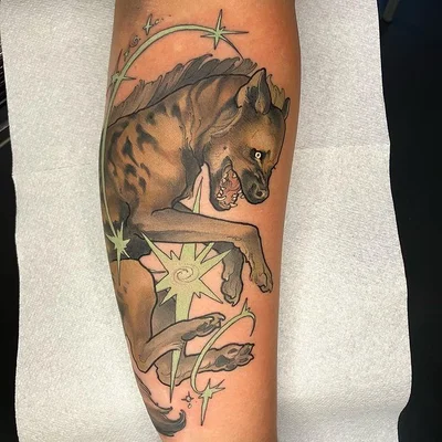 Natassia Wild tattoo 019