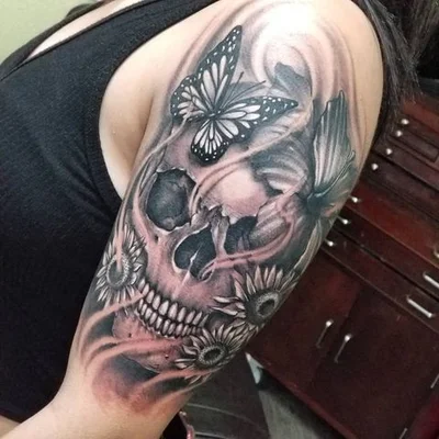 Homero Reyes tattoo 035
