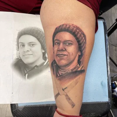 Homero Reyes tattoo 043