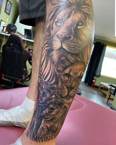 Homero Reyes tattoo 044