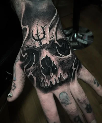 Beny Pearce tattoo 011