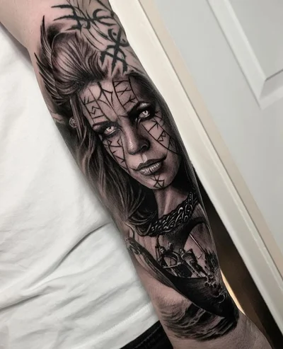 Beny Pearce tattoo 024