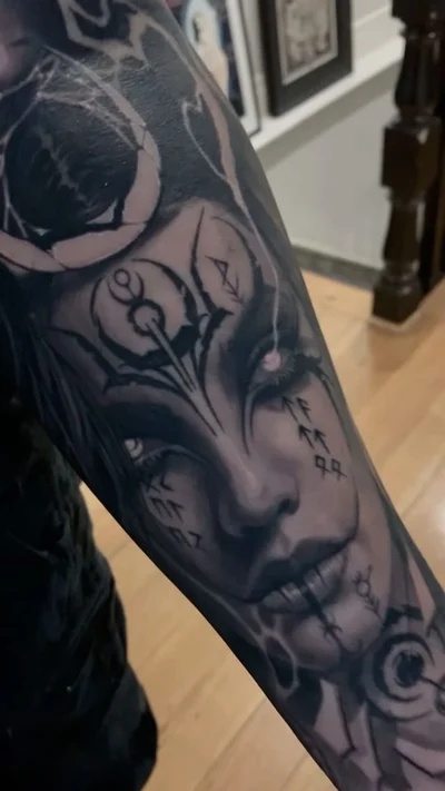 Beny Pearce tattoo 033