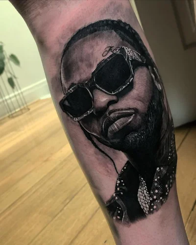 Beny Pearce tattoo 036