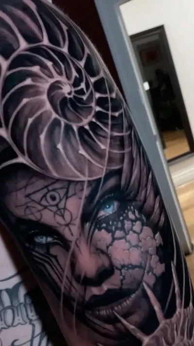 Beny Pearce tattoo 040