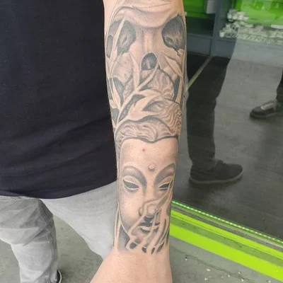 Josh Scheib tattoo 036