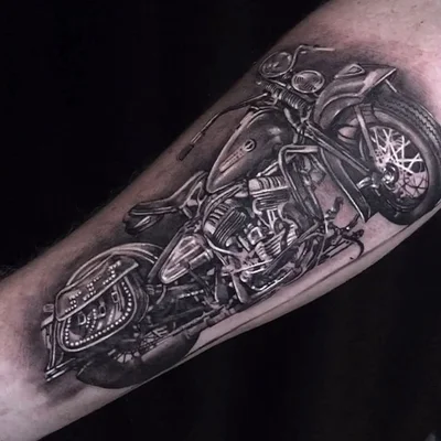 Cesar Morales tattoo 012