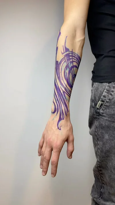 Mariam Nepostaeva tattoo 007