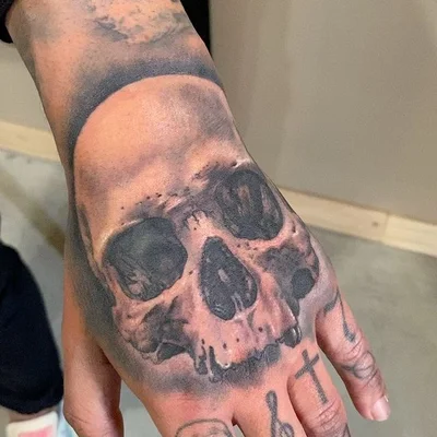 Angie Tatau tattoo 016