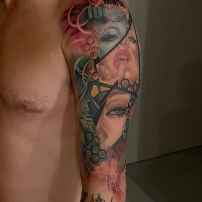 Angie Tatau tattoo 021