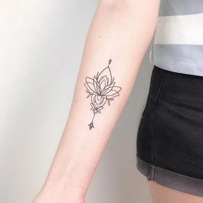 Tatiana (Tati) tattoo 018