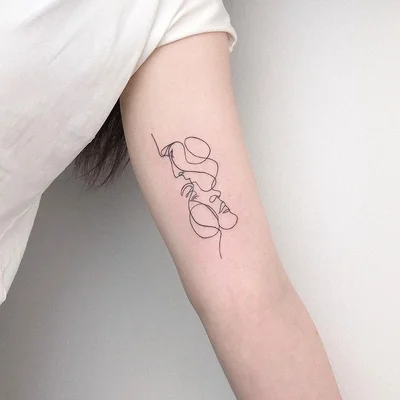 Tatiana (Tati) tattoo 031