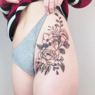 Tatiana (Tati) tattoo 039