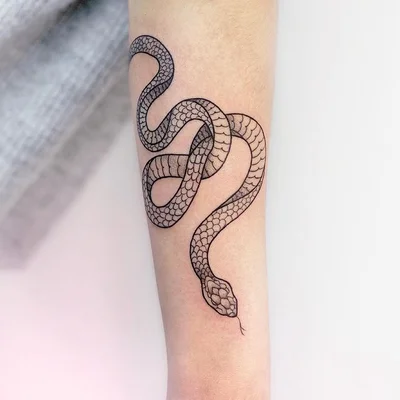 Tatiana (Tati) tattoo 041