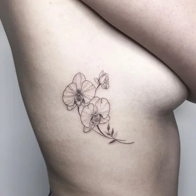 Tati Amaral tattoo 021
