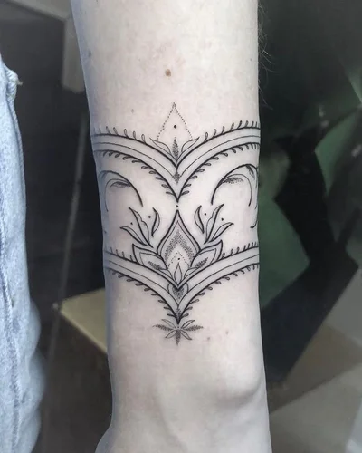 Tati Amaral tattoo 038