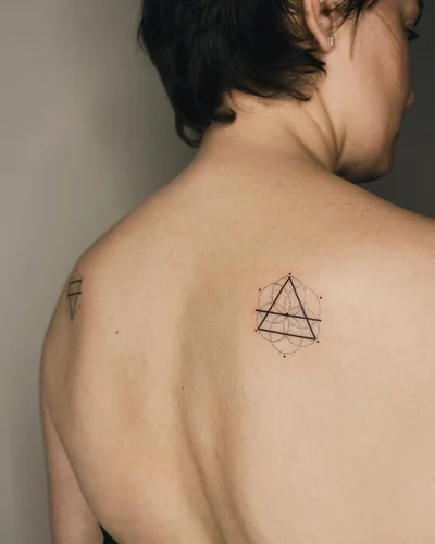 Tati Amaral tattoo 042