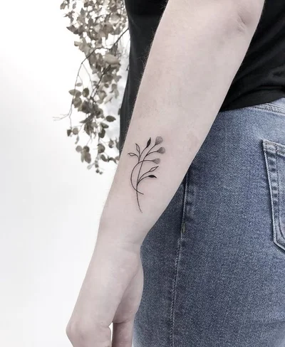 Tati Amaral tattoo 047