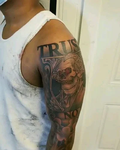 Tat Jones tattoo 028