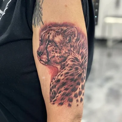 Isaac Ortiz-Riendeau tattoo 043