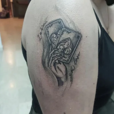 Lucia Grillo tattoo 020