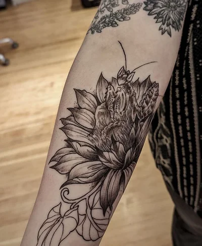 Toby Linwood tattoo 007