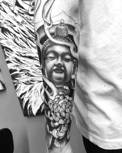 Toby Linwood tattoo 012