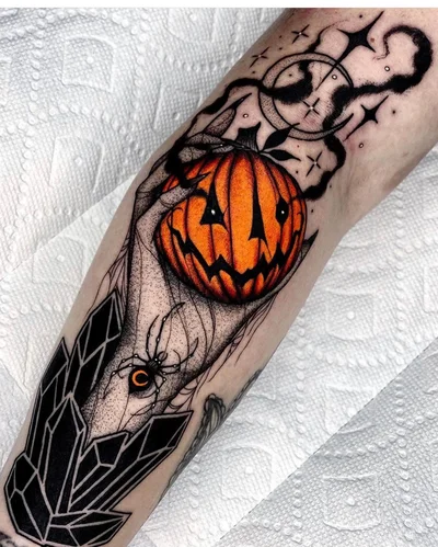 Sarah Johnson tattoo ig_020