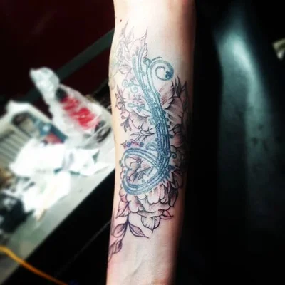 Russ F tattoo 032