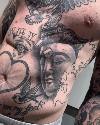 Aaron tattoo 030