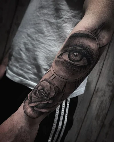 Aaron tattoo 047