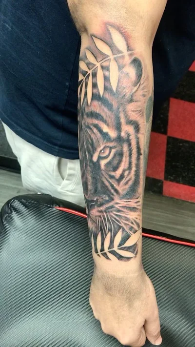 Alan Bullington tattoo 032