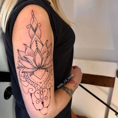 Elin tattoo 022