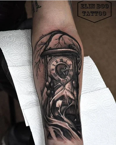 Elin tattoo 023