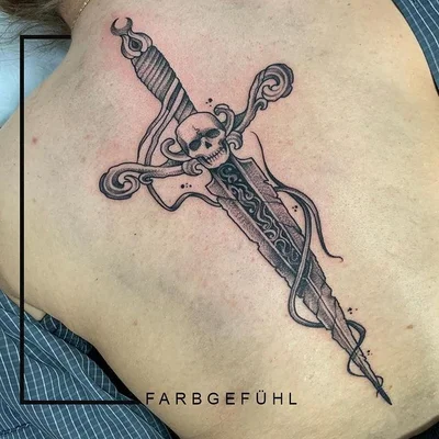 Maximilian Porschen tattoo 015