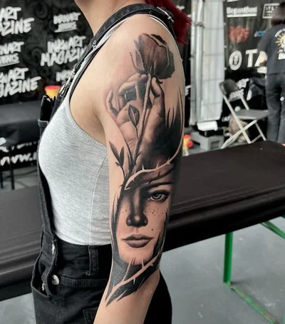 Maximilian Porschen tattoo 043
