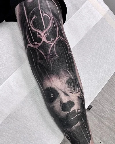 Maximilian Porschen tattoo 050