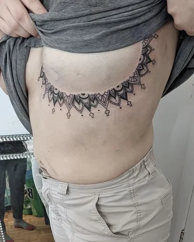 Alicia Lamy tattoo 012