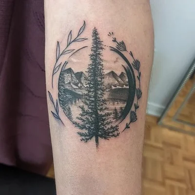 Alicia Lamy tattoo 016
