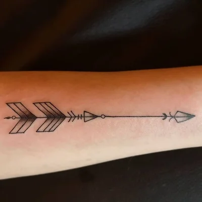 Alicia Lamy tattoo 025