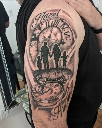 Alicia Lamy tattoo 038