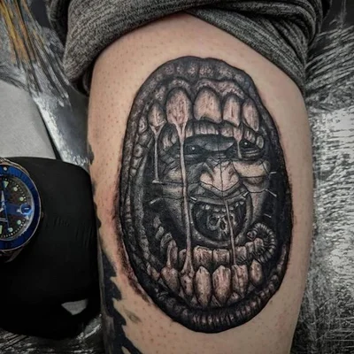 Paul Tattooer tattoo 050