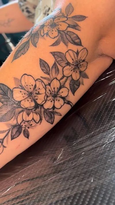Joseph Elliott tattoo ig_018