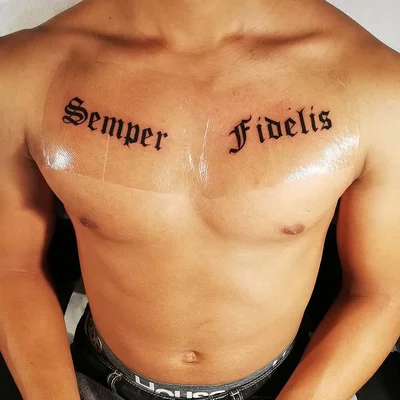 Christopher Esche tattoo 037