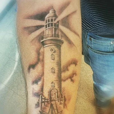Christopher Esche tattoo 043