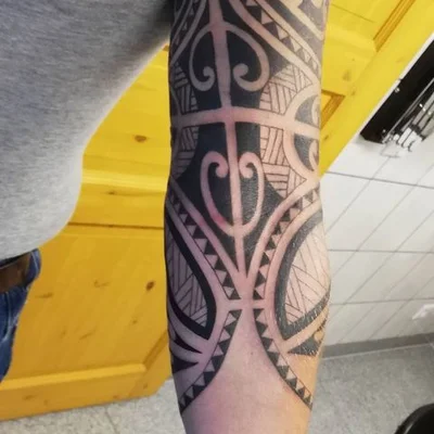 Christopher Esche tattoo 044