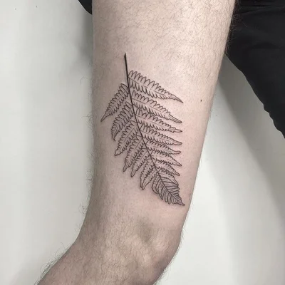 Elise Tack tattoo 024