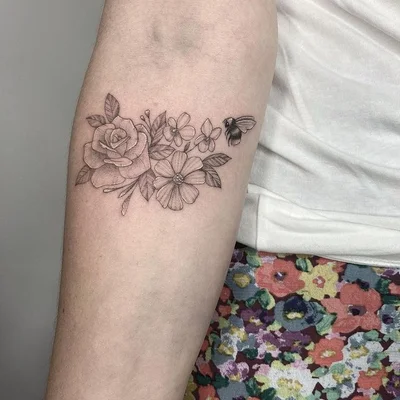Elise Tack tattoo 030